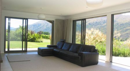 Gibbston Valley - Photo 3