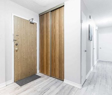 For Lease - 4 Lisa Street Unit# 1101, Brampton, Ontario - Photo 2