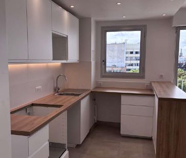location Appartement T3 DE 70m² À PARIS 12 - Photo 3