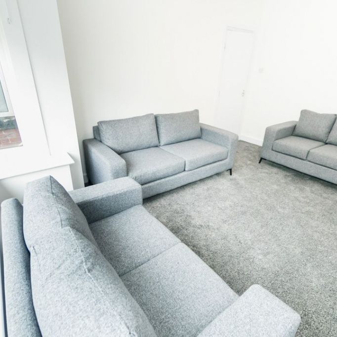 Winston Gardens, Headingley, Leeds - Photo 1