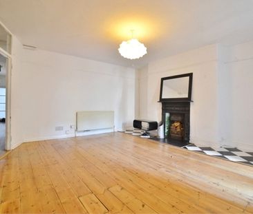 Room in a Shared Flat, Chesham Place, BN2 - Photo 2