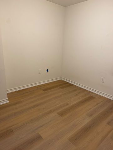 For Lease - 39 Harpin Way, Centre Wellington, Ontario - Photo 2