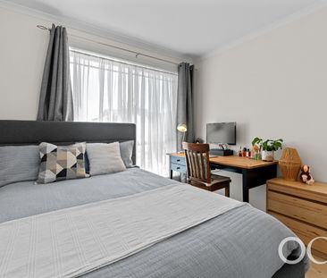 Open the Door to Modern Comfort in a Quiet Cul-de-Sac - Photo 6