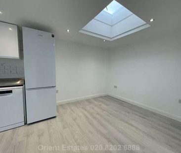 Southbourne Avenue, London, NW9 - Photo 6