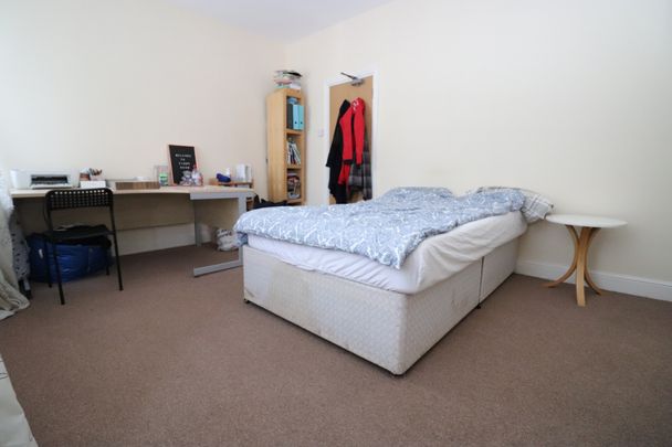 Flora Street, Cathays - Photo 1