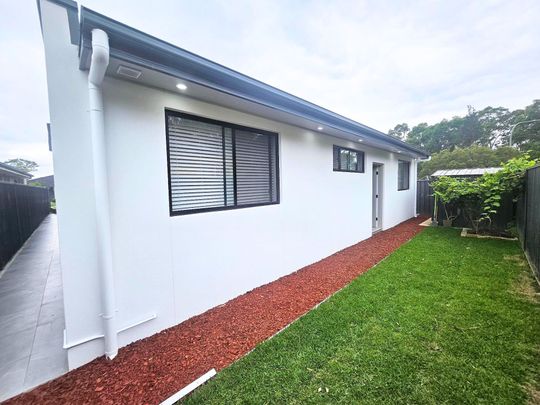 Combining Modern Design & Comfort&excl; Brand New Granny Flat&comma; Water & Gas Included&excl; - Photo 1