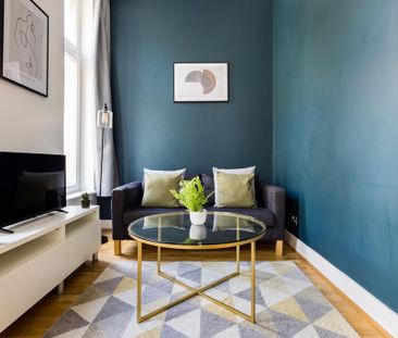 1 bedroom flat to rent - Photo 2