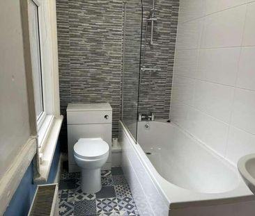 North Albert Street, Fleetwood, FY7 - Photo 2