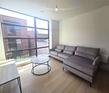 AVAILABLE MAY 7TH | STYLISH 2 BED 1 BATH | 2ND FLOOR LOCATION | FUL... - Photo 6