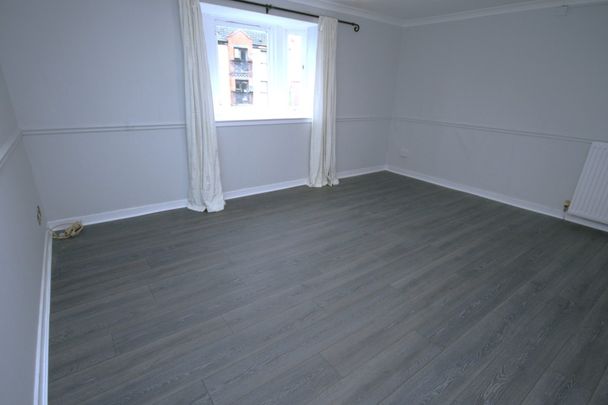 3 Bed Unfurnished Apartment, Balcurvie Road, Provanhall – Available 09/03/2026 - Photo 1