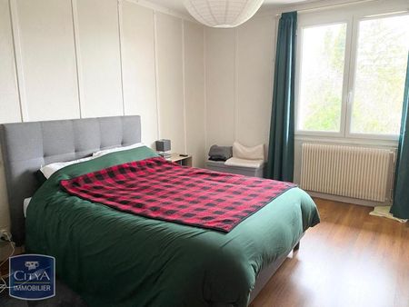 Location Maison 2 pièces 70m² NIORT 79000 - Photo 3