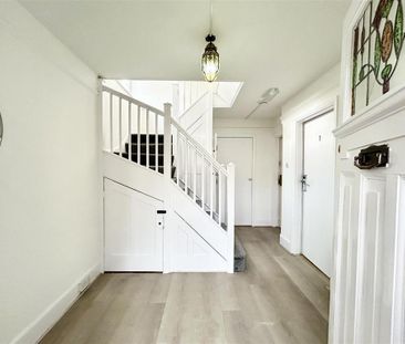 1 bedroom in a house share to rent - Photo 6