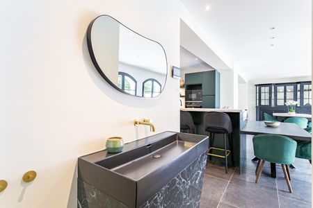 Location Maison 5 pièces 183m² VILLENEUVE D ASCQ 59650 - Photo 4