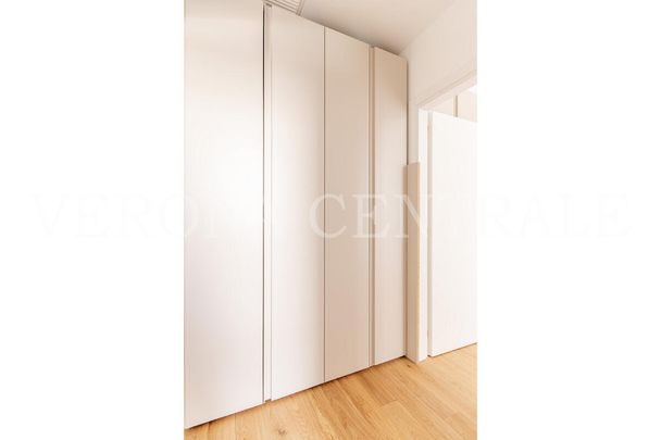 Bilocale completamente Ristrutturato in Palazzo Ravignani Benini- Veronetta - Photo 1