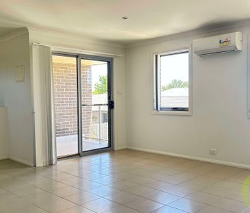 Modern One-Bedroom Apartment in Quiet Bonner Location - Photo 3