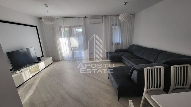 Casa cu 3 camere in Dumbravita - Fotografie 1