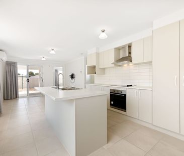 Modern Comfort & Easy Living in a Quiet Location - Photo 5