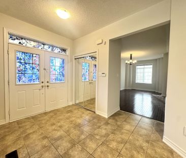 For Lease - 1306 Blencowe Crescent, Newmarket, Ontario - Photo 5