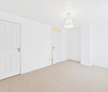 62 Raeburn Road, S14 - Photo 2