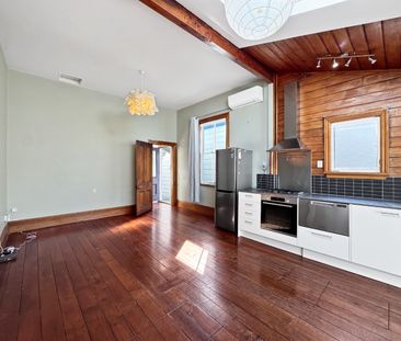 Welcome home to 27 Rintoul Street. - Photo 4