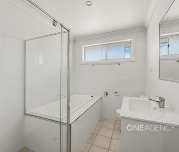 Modern low maintenance villa - Photo 6