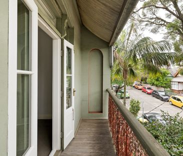 Unfurnished two level terrace - Photo 3