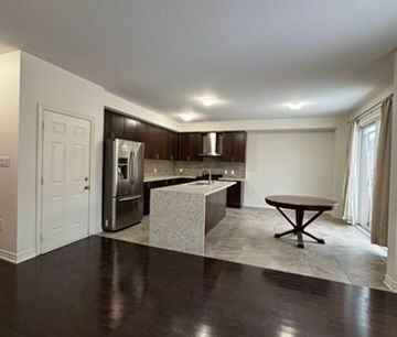 For Lease - 355 Royal Drive, Brampton, Ontario - Photo 3
