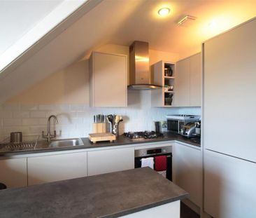 2 bedroom flat to rent - Photo 6