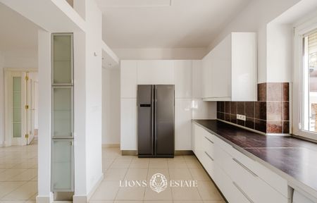 Warszawa, Mokotów, Mokotów Sadyba, Okrężna - Photo 2