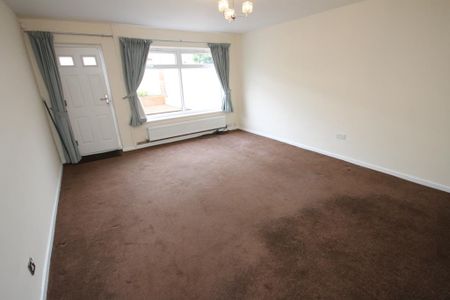 3 bedroom terraced house to rent - Photo 2