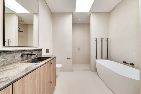 Near New Architecturally Designed Duplex Offering Unparalleled Level of Luxury - Photo 5