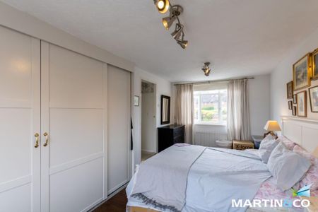 4 bedroom semi-detached house to rent - Photo 2