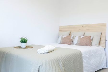 Carrer de Francesc Martínez, Valencia, Valencian Community 46020 - Photo 5