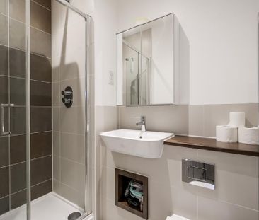 2 bedroom flat to rent - Photo 6