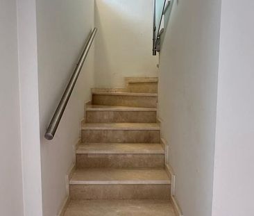 Luxury Townhouse for rent in Nueva Andalucia, Andalusia - Photo 6