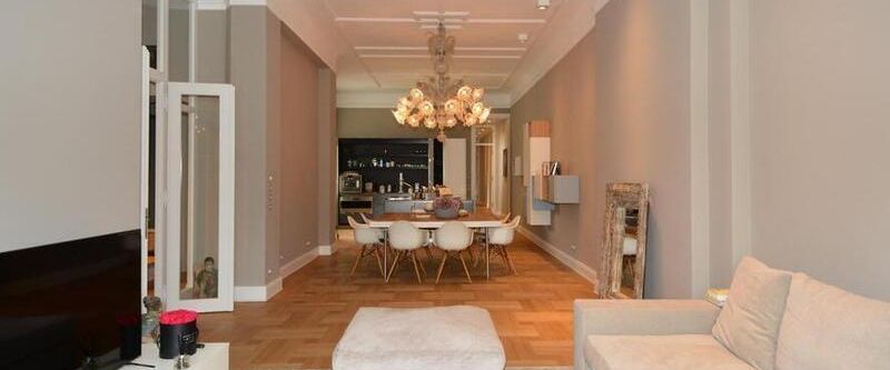 Luxuriöse Maisonette-Wohnung im Herzen von Charlottenburg, Berlin, möbliert. - Foto 1