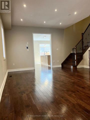 1261 BLENCOWE CRESCENT - Photo 2