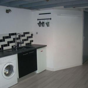 Location Appartement 2 pièces 27m² ST OMER 62500 - Photo 2