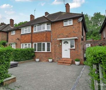 Bagshot Green, Bagshot, GU19 - Photo 6