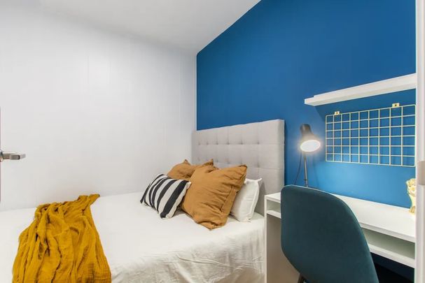 Calle del Pez Austral, Madrid, Community of Madrid 28007 - Photo 1