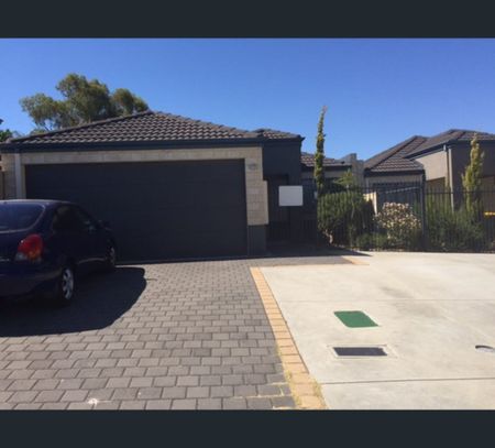 7a Deverell Way, Bentley, WA 6102 - Photo 2