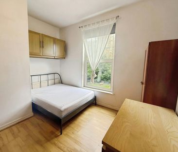Flat to rent on - Photo 4