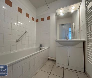 Location Appartement 2 pièces 54m² LISIEUX 14100 - Photo 6