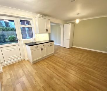 Croft Rise, Nottingham, NG13 - Photo 2