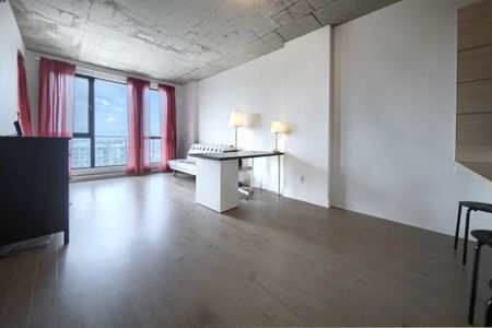 Appartement à louer - Photo 2