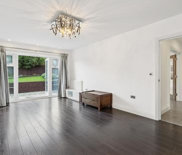 5 bedroom detached house to rent - Photo 5