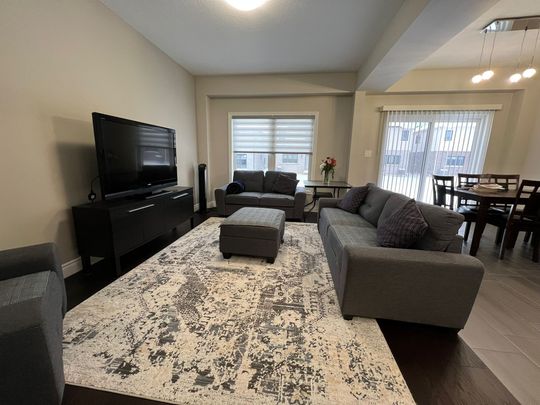 For Lease - 3879 Auckland Avenue, London South, Ontario - Photo 1