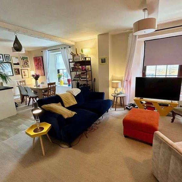 Market Place, Deddington, OX15 - Photo 1