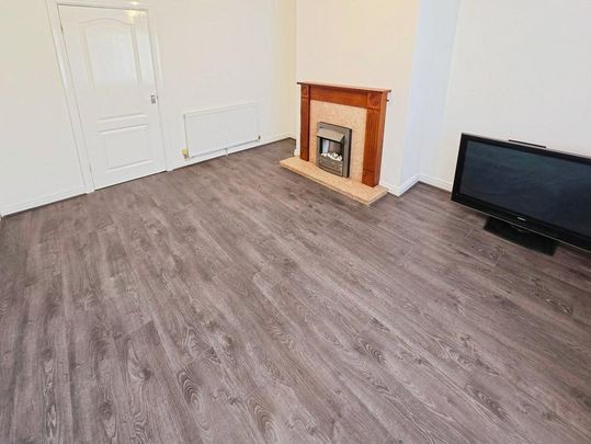 2 bedroom semi-detached house to rent - Photo 1