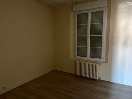 Commune de POIX DE PICARDIE Appartement au centre du bourg - Photo 2